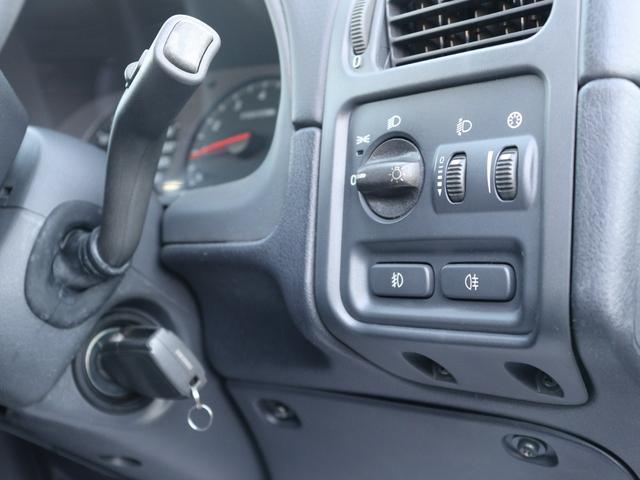 9200118A30260302W00114.jpg