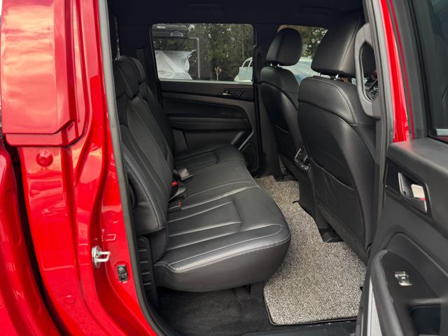 cffe6b09cb3e8a4cb3a245d9673f292f.jpeg