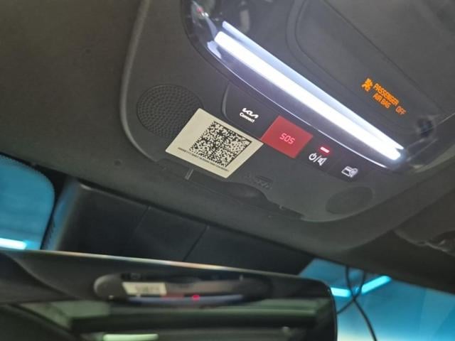 5081500257R18.jpg