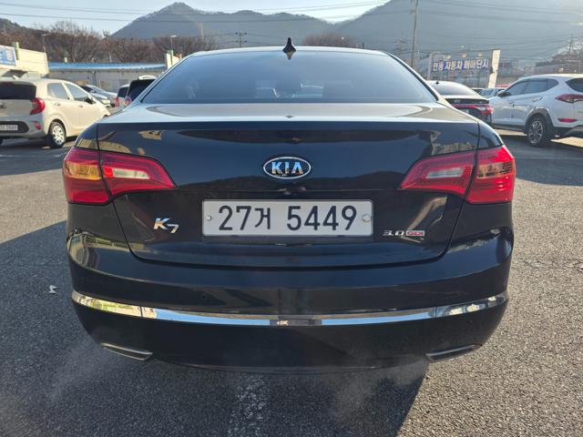 e305d32893fe26e0b6a0f6dbb6a86128.jpeg