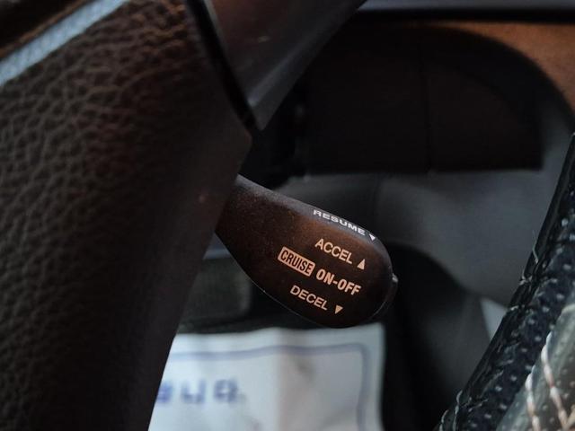 5101001112R15.jpg