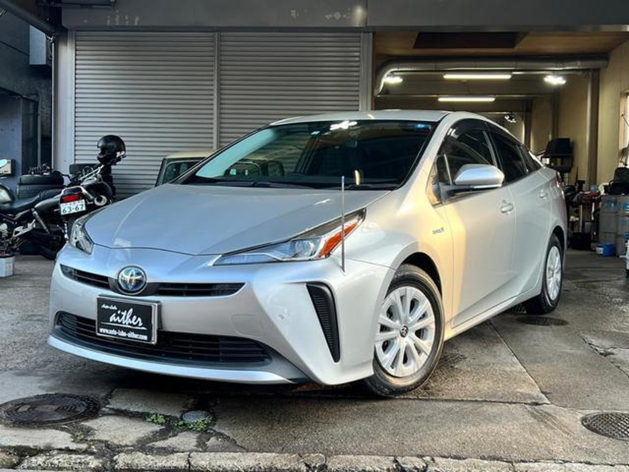 2019 Toyota Prius, photo 1 of 1