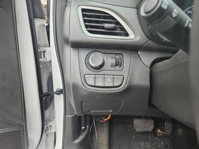 lotterental_094940645_L4lPV_2.jpg