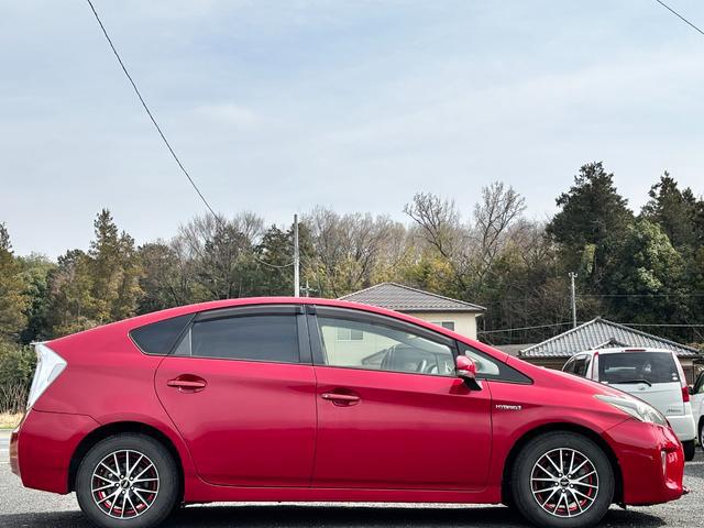 0541823A30250330W00208.jpg