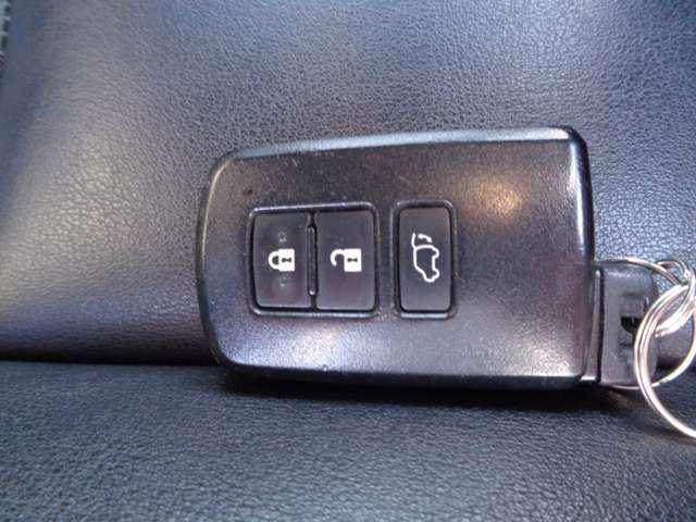 923c13e3aead112599b3859efae094d7.jpg