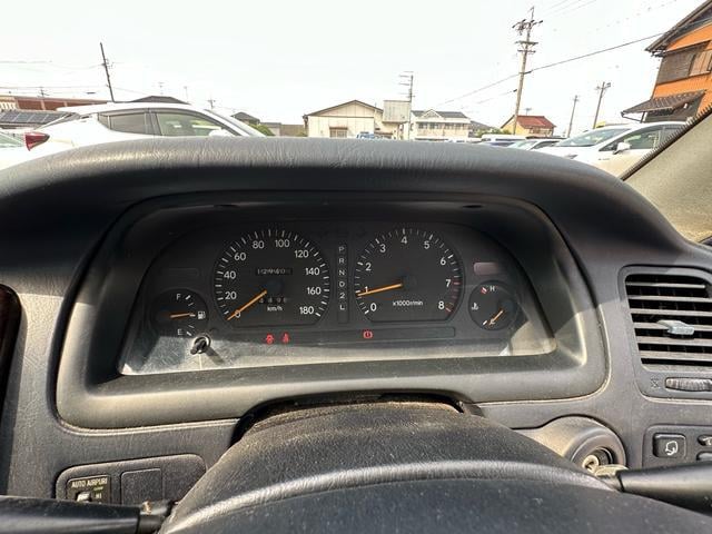 0208250A30240830W00118.jpg