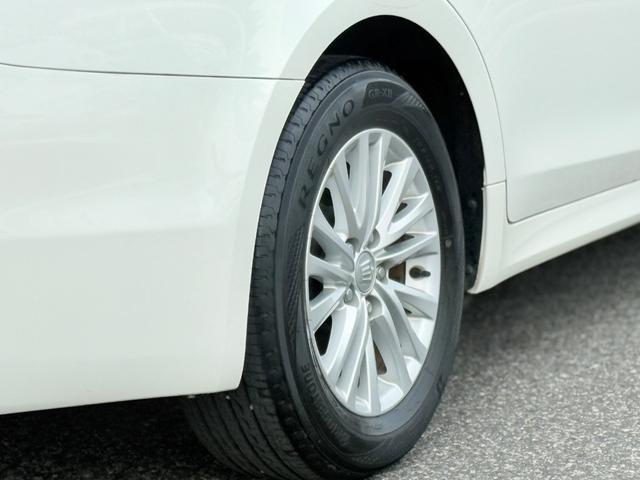 0520017A30250904W00115.jpg