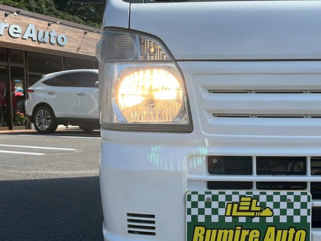 0128252A30250908W00102.jpg