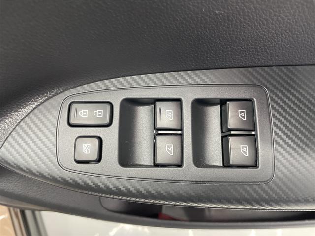 0404241A30260312W00105.jpg