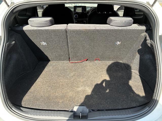 0402950A30260228W01117.jpg