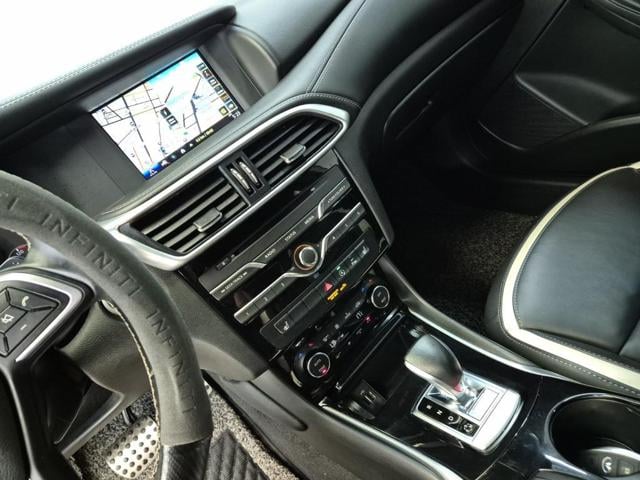 5081500758R10.jpg