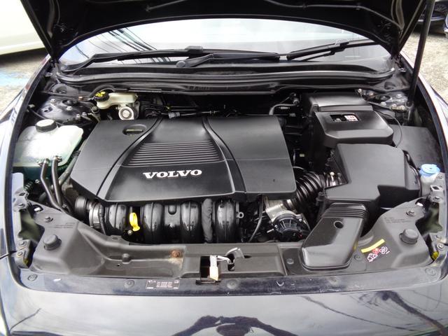 0551404A30250811W00110.jpg