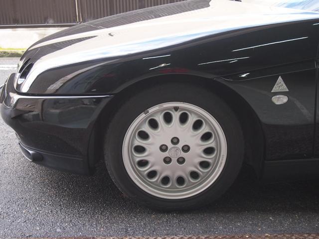 9730985A30251029W00411.jpg