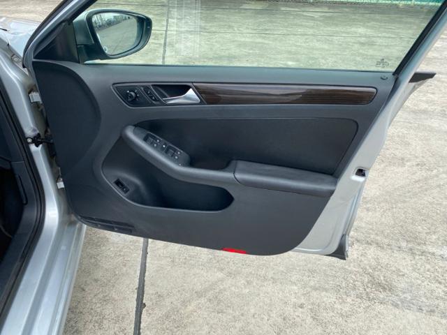 2bea896f6979384e18320b6e0dfcb1f8.jpeg