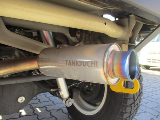 22725126_carP_l_17.jpg