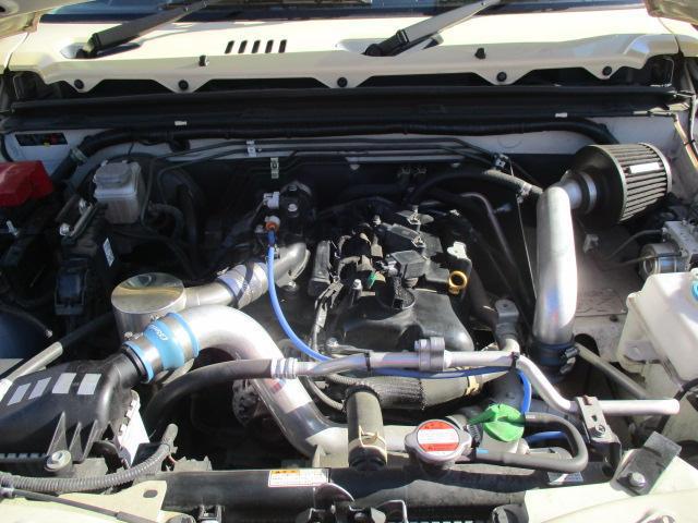 22725126_carP_l_4.jpg