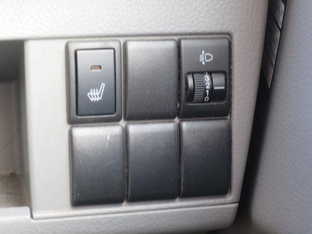 0903901A30260308W00512.jpg
