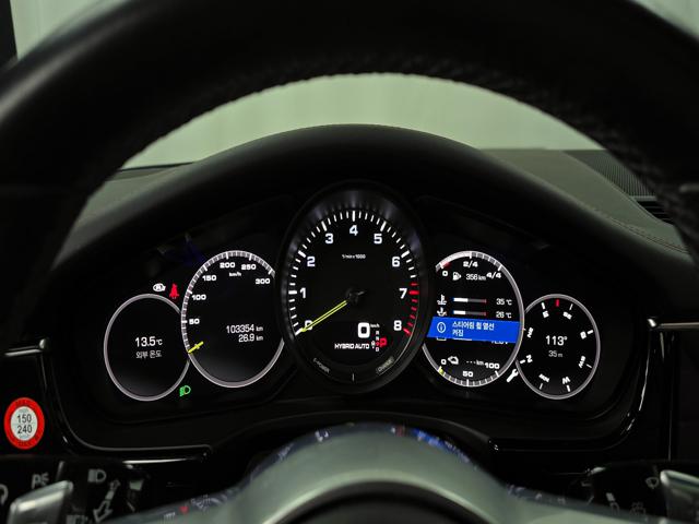 57de98036aa84bb1e51af95d8f003bf7.jpeg