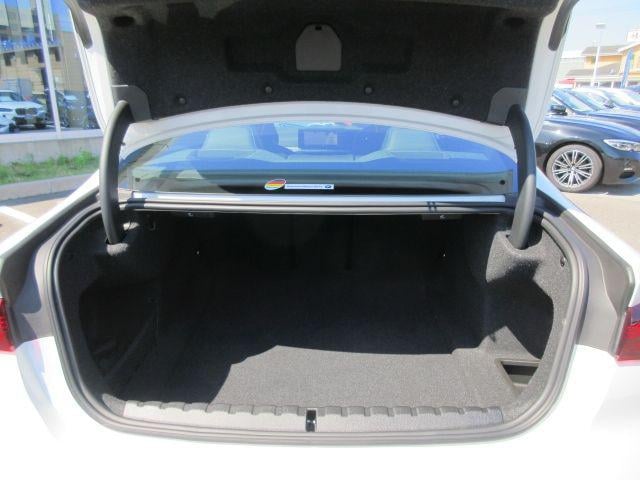 de62e467dd57d3d9d815f21694a84276.jpg