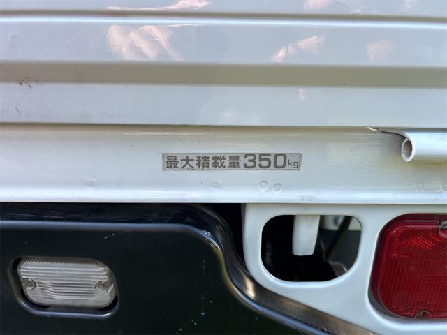 1100458A30251029W00106.jpg
