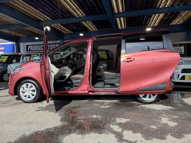 0502146A30260218W00114.jpg