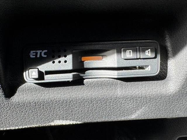 3358e87f243b490d2d3b6694e3e5d597.jpg
