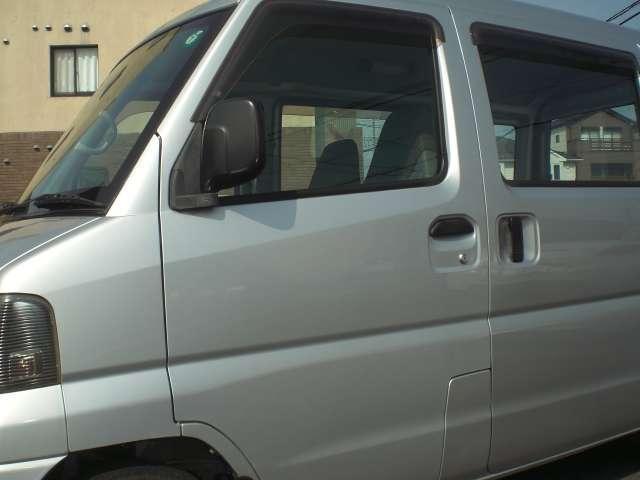 22248455_carP_l_6.jpg