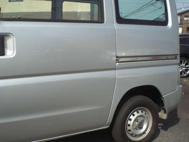 22248455_carP_l_7.jpg