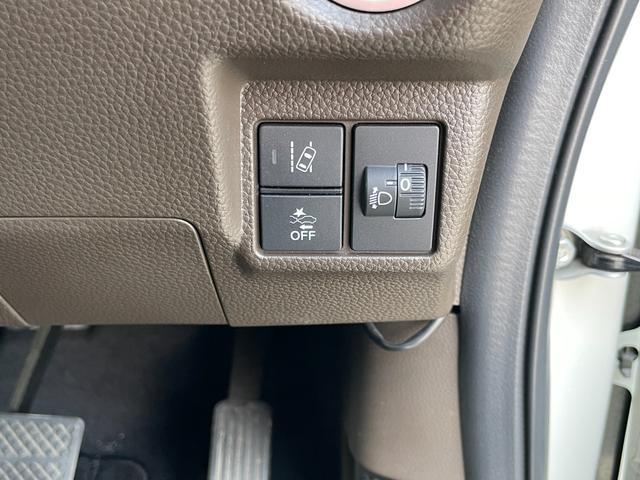 0123944A30250806W00214.jpg