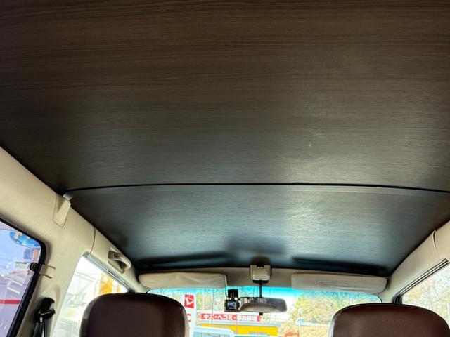 0702451A30260221W00211.jpg