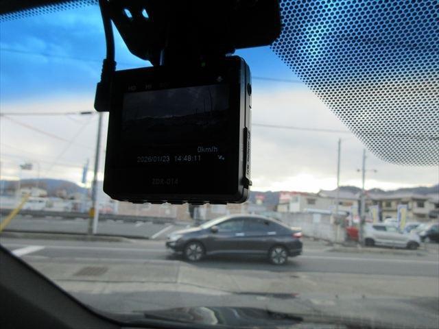 f3edcb88850e9cd5e17ac2f64e7184f7.jpg