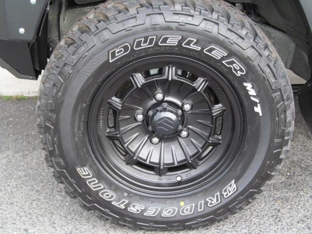 1020113A30251222W00119.jpg