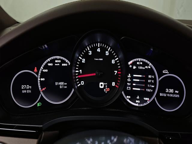 e8db9517272d3334cf3c29d2f753e635.jpeg
