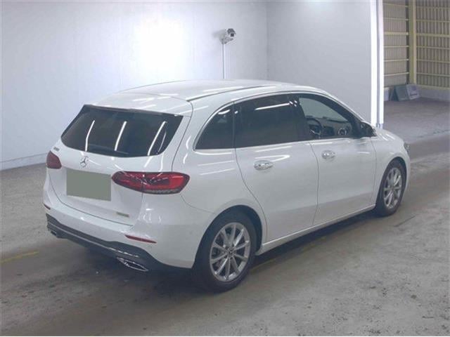 aed42874f292a7dfeda2af8c3df20119.jpg