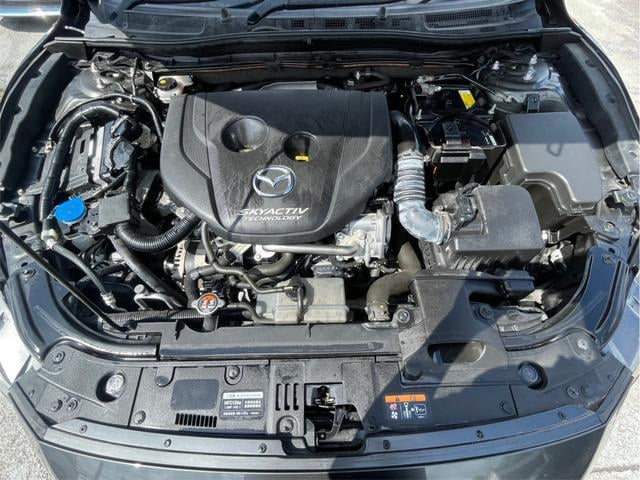 0503449A30251010W00112.jpg