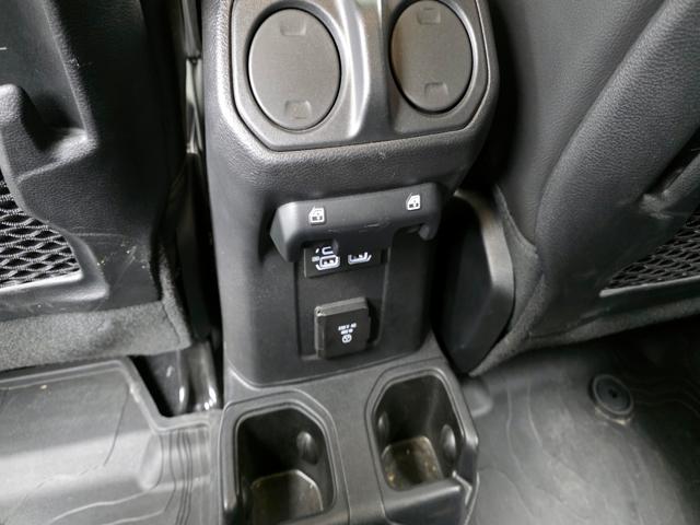 27a9467760ec097564602ccbf748bb80.jpeg