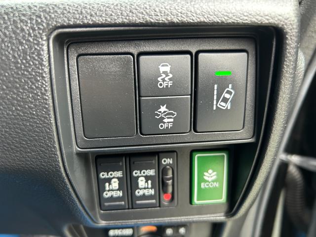 0800012A30251120W00115.jpg