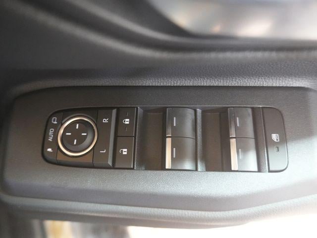 c850fd2381c0e446f9e98704a9aff321.jpg