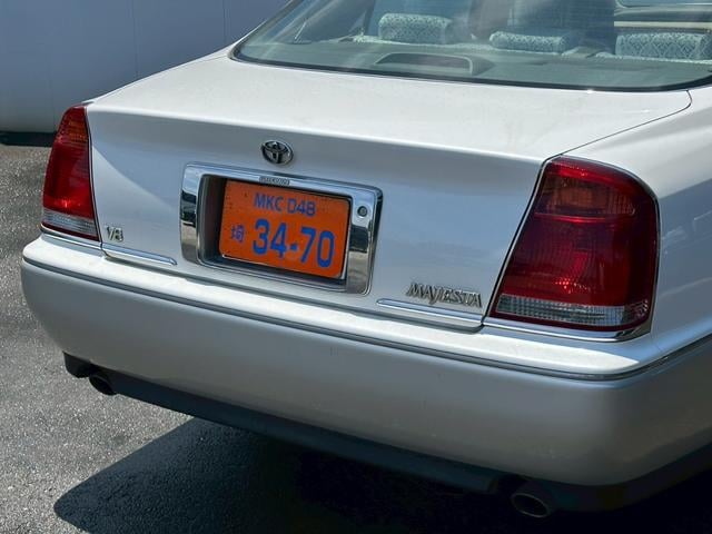 0540491A30250709W00415.jpg