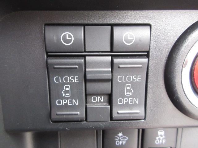 0401683A30250712W00214.jpg