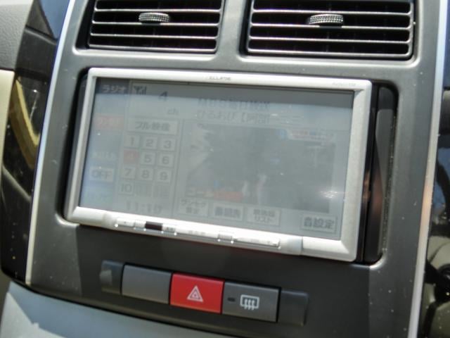 0706660A30240729W00114.jpg