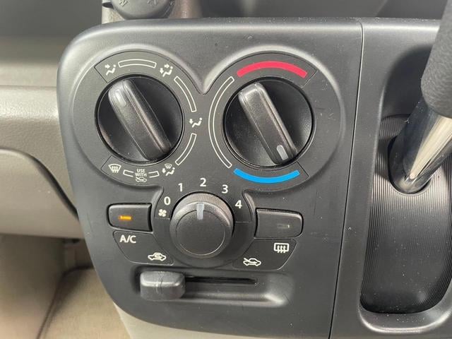 1002808A30220315W00317.jpg