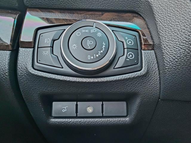 0903552A30250201W00109.jpg