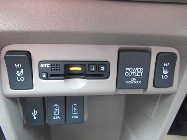 0703310A30250422W00206.jpg