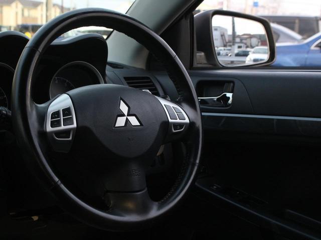0520046A30260310W00110.jpg
