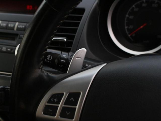 0520046A30260310W00113.jpg