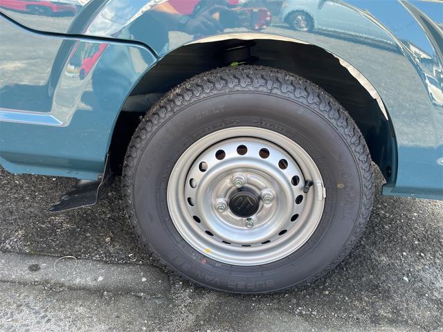 0128535A30250926W00809.jpg