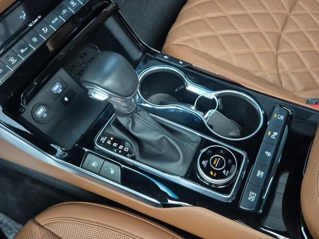 5111501491R8.jpg
