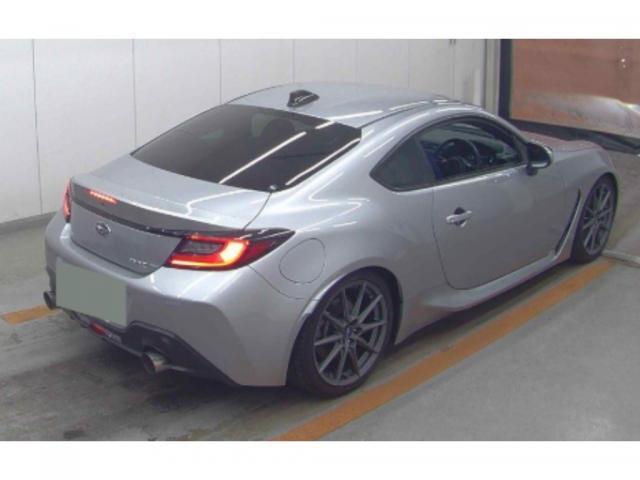 22813041_carP_l_10.jpg