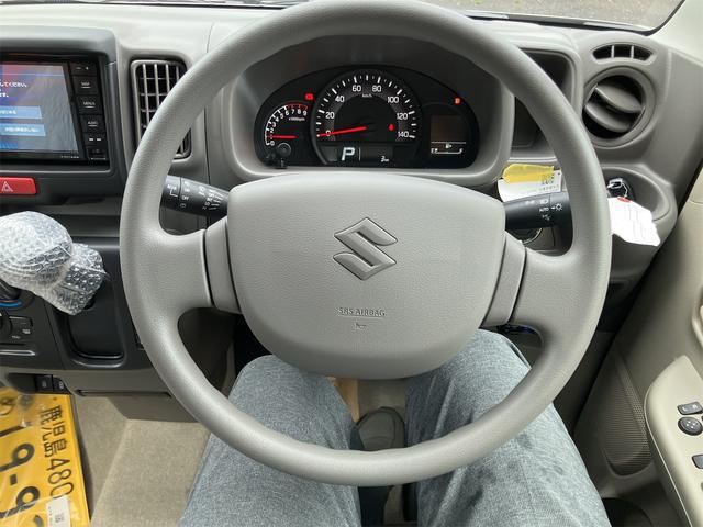 1101765A30250918W00602.jpg